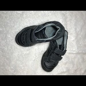 Blue Stride Rite Velcro dress sneaker